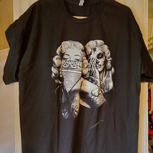 Marilyn/sugar skull unisex black tee